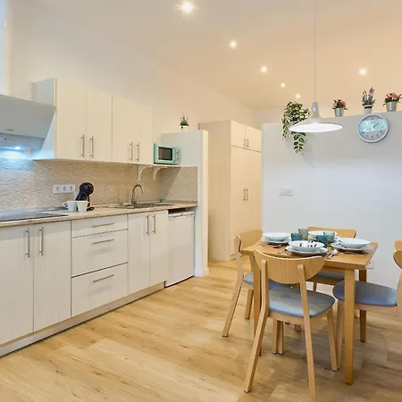 Kosta Homes - Carihuela Nest * 托雷莫利诺斯