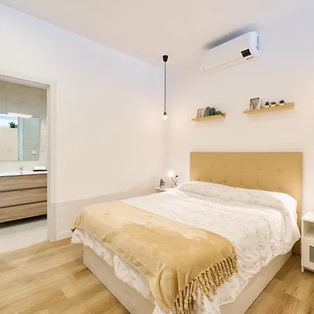 Kosta Homes - Carihuela Nest * Torremolinos