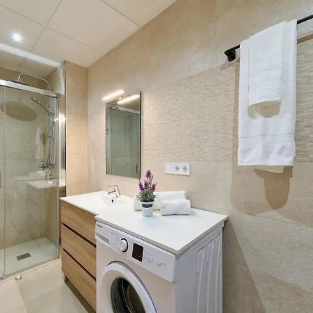 Kosta Homes - Carihuela Nest Torremolinos